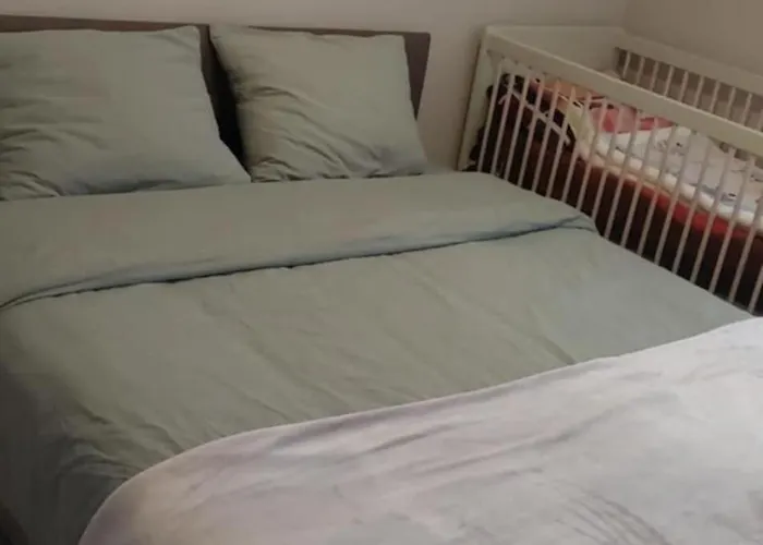 Anna דירה גרולסטיין